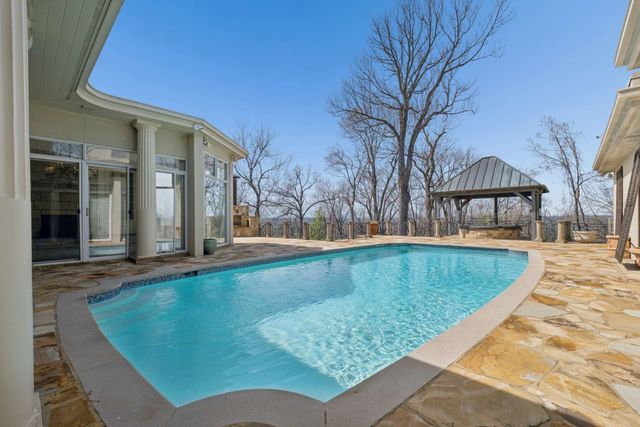 515 Hillwood Blvd, Nashville, TN 37205