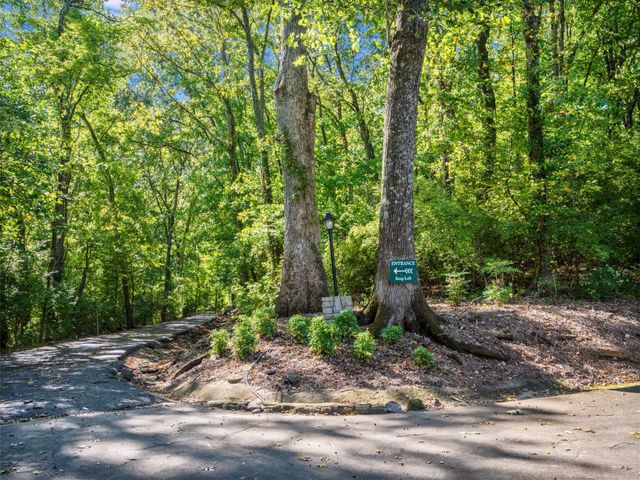 515 Hillwood Blvd, Nashville, TN 37205