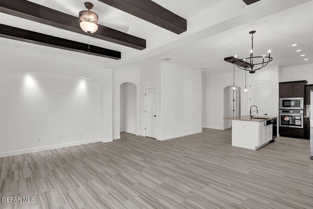 15313 Promise Court, El Paso, TX 79938