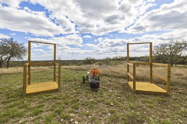 4565 Zenner-Ahrens Rd, Fredericksburg, TX 78624