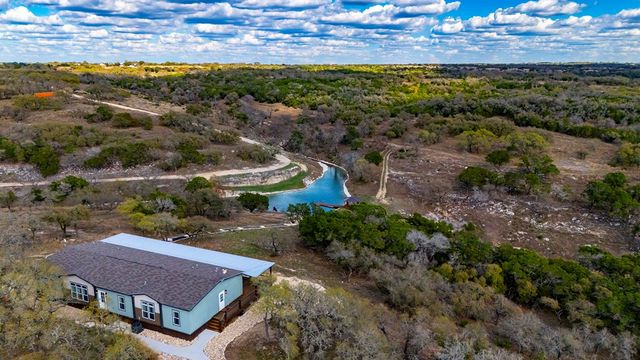 4565 Zenner-Ahrens Rd, Fredericksburg, TX 78624