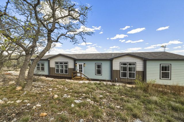 4565 Zenner-Ahrens Rd, Fredericksburg, TX 78624