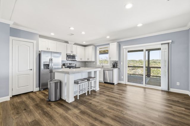 4565 Zenner-Ahrens Rd, Fredericksburg, TX 78624