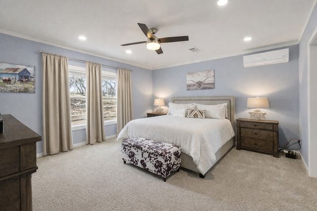 4565 Zenner-Ahrens Rd, Fredericksburg, TX 78624