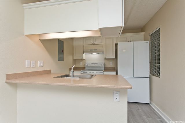94-1411 Kulewa Loop 35V, Waipahu, HI 96797