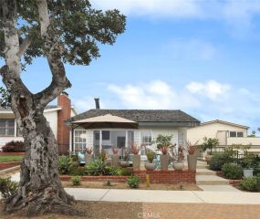 321 Iris Avenue, Corona Del Mar, CA 92625