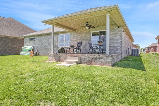 5740 Waterstone Drive, Newburgh, IN 47630