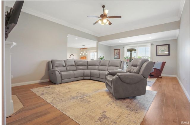 5740 Waterstone Drive, Newburgh, IN 47630