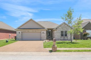 5740 Waterstone Drive, Newburgh, IN 47630