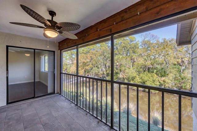 3363 CROSS CREEK DRIVE 3363, Sarasota, FL 34231