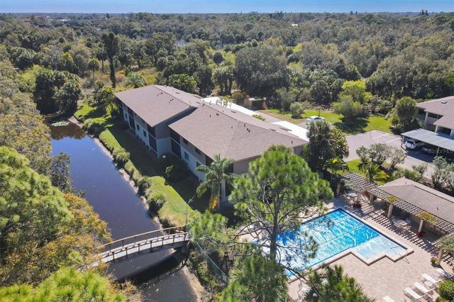 3363 CROSS CREEK DRIVE 3363, Sarasota, FL 34231