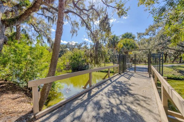 3363 CROSS CREEK DRIVE 3363, Sarasota, FL 34231