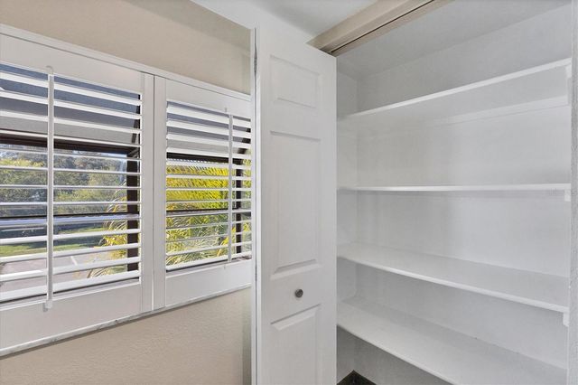 3363 CROSS CREEK DRIVE 3363, Sarasota, FL 34231