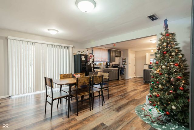 225 College Drive, Anderson, IN 46012