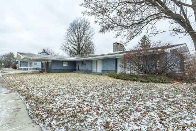 225 College Drive, Anderson, IN 46012