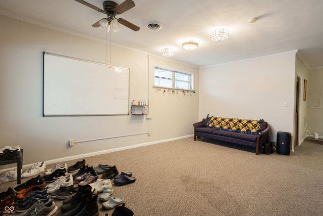 225 College Drive, Anderson, IN 46012