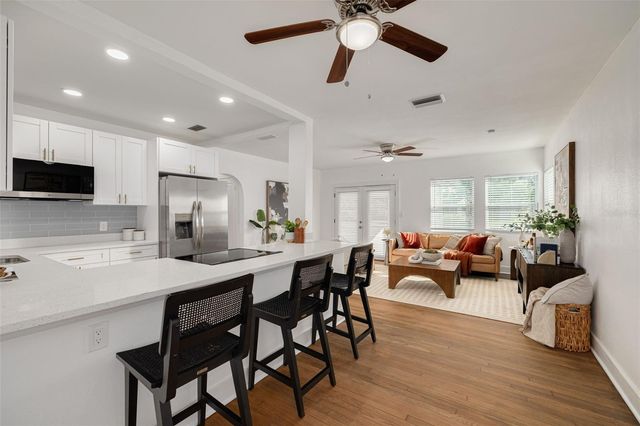 6103 6TH AVENUE N, St Petersburg, FL 33710