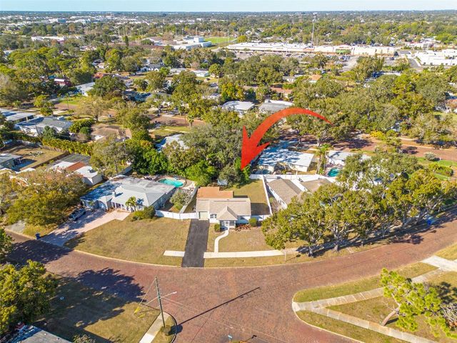 6103 6TH AVENUE N, St Petersburg, FL 33710