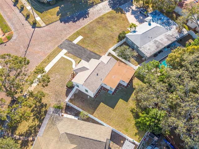 6103 6TH AVENUE N, St Petersburg, FL 33710