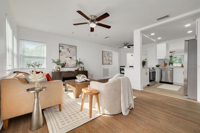6103 6TH AVENUE N, St Petersburg, FL 33710