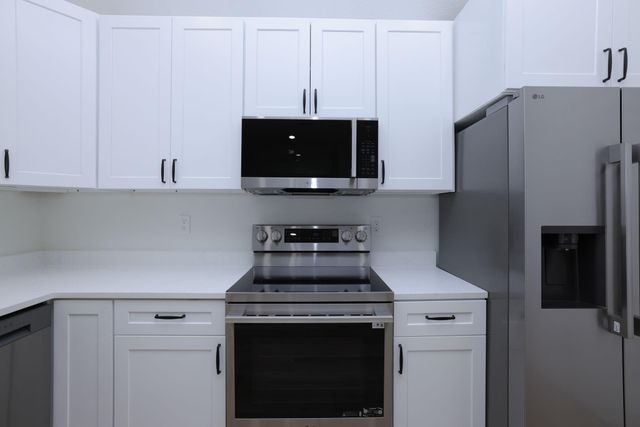 1241 Chateau Woods Parkway Drive, Conroe, TX 77385