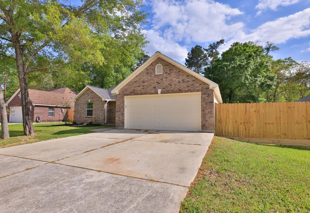 1241 Chateau Woods Parkway Drive, Conroe, TX 77385