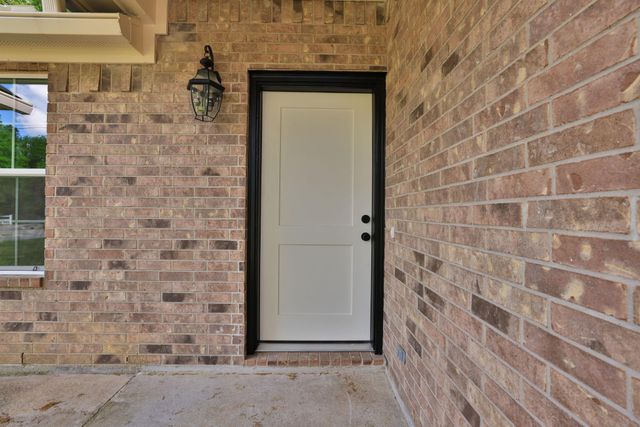 1241 Chateau Woods Parkway Drive, Conroe, TX 77385