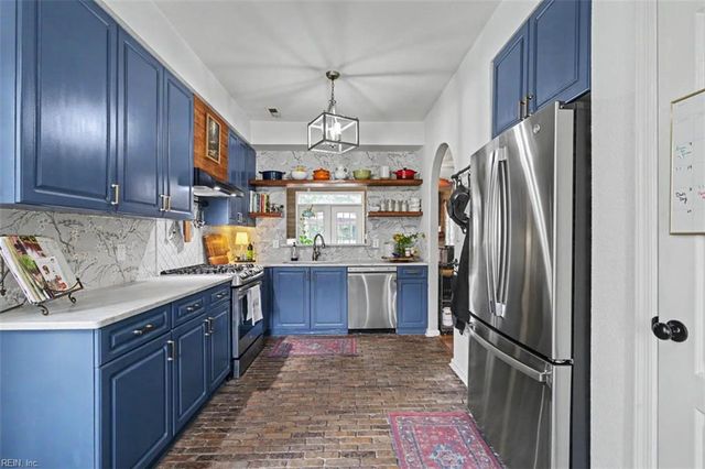 2574 Hartley ST, Virginia Beach, VA 23456