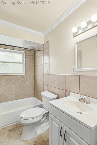 1104 Marion Drive, Holly, MI 48442