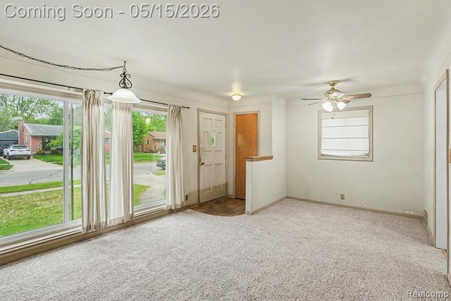 1104 Marion Drive, Holly, MI 48442