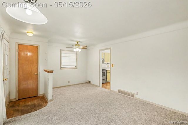 1104 Marion Drive, Holly, MI 48442