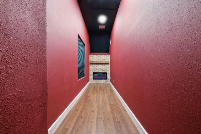 13929 North Lake Branch Lane, Houston, TX 77044