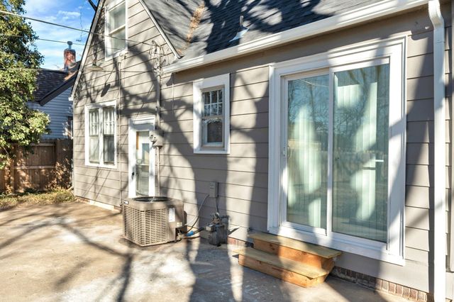 1845 S Topeka Ave, Wichita, KS 67211