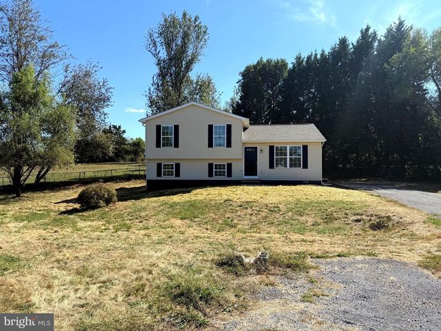 31 CRESTVIEW DR, Martinsburg, WV 25405