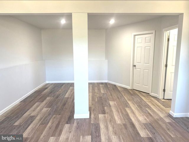 31 CRESTVIEW DR, Martinsburg, WV 25405