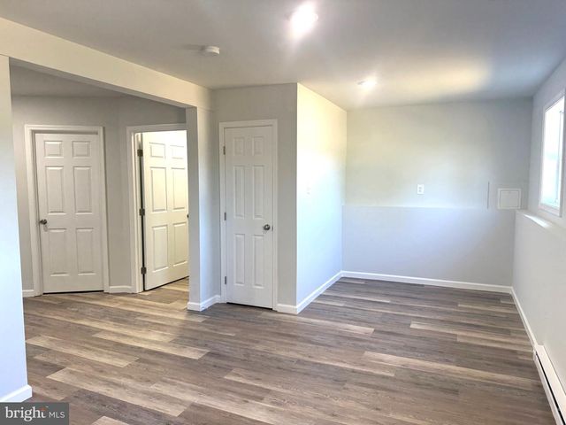 31 CRESTVIEW DR, Martinsburg, WV 25405