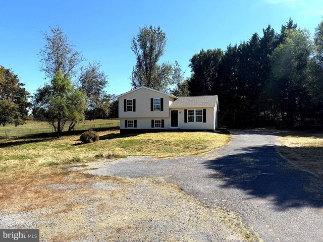 31 CRESTVIEW DR, Martinsburg, WV 25405