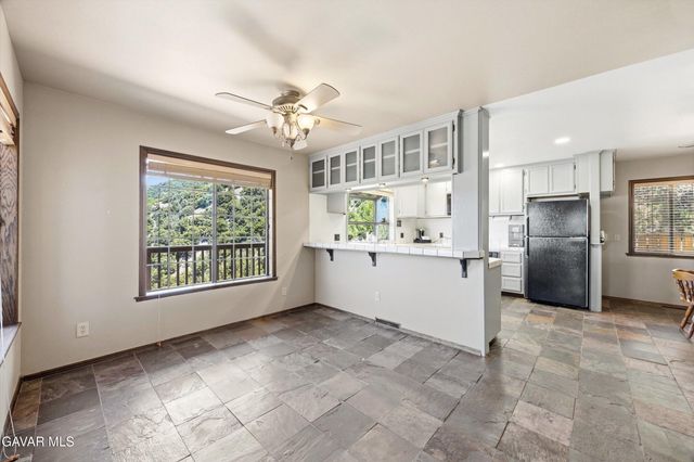 2100 Saint Bernard Drive, Pine Mountain Club, CA 93222