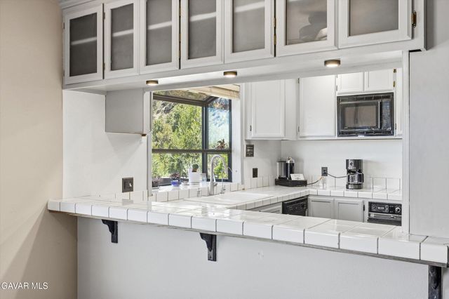 2100 Saint Bernard Drive, Pine Mountain Club, CA 93222