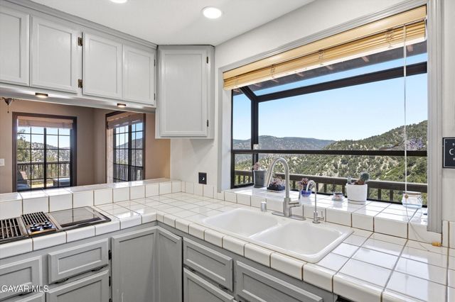 2100 Saint Bernard Drive, Pine Mountain Club, CA 93222