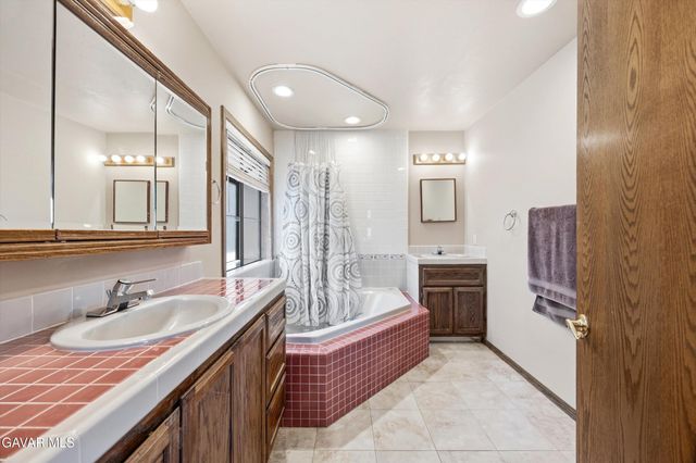 2100 Saint Bernard Drive, Pine Mountain Club, CA 93222
