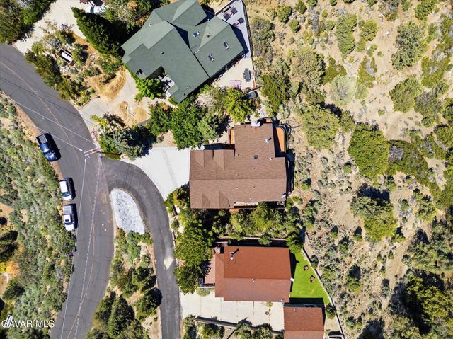 2100 Saint Bernard Drive, Pine Mountain Club, CA 93222