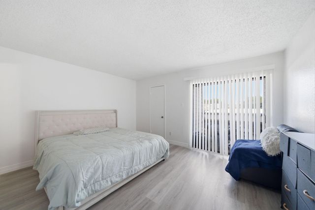 10075 Westpark Drive 91, Houston, TX 77042