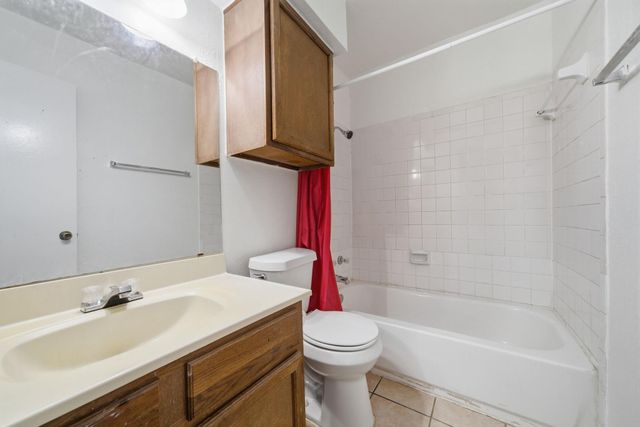 10075 Westpark Drive 91, Houston, TX 77042