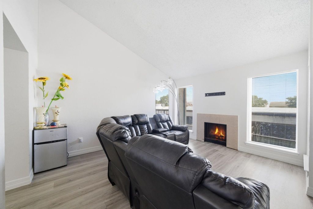 10075 Westpark Drive 91, Houston, TX 77042
