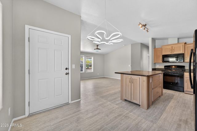 4837 E SMOKEHOUSE Trail, Cave Creek, AZ 85331