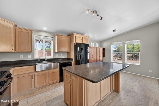 4837 E SMOKEHOUSE Trail, Cave Creek, AZ 85331