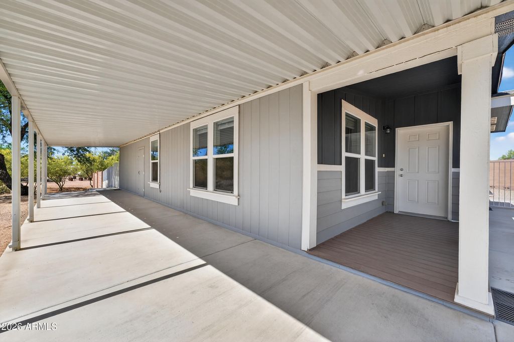 Image 12 of property listing at 4837 E SMOKEHOUSE Trail, Cave Creek, AZ 85331