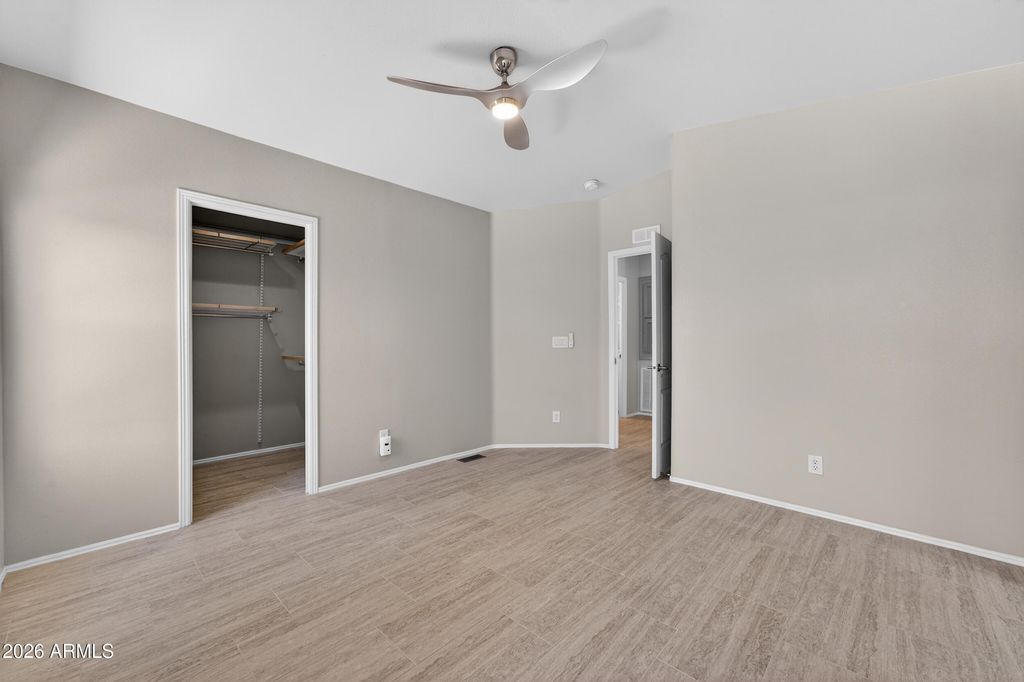 Image 25 of property listing at 4837 E SMOKEHOUSE Trail, Cave Creek, AZ 85331