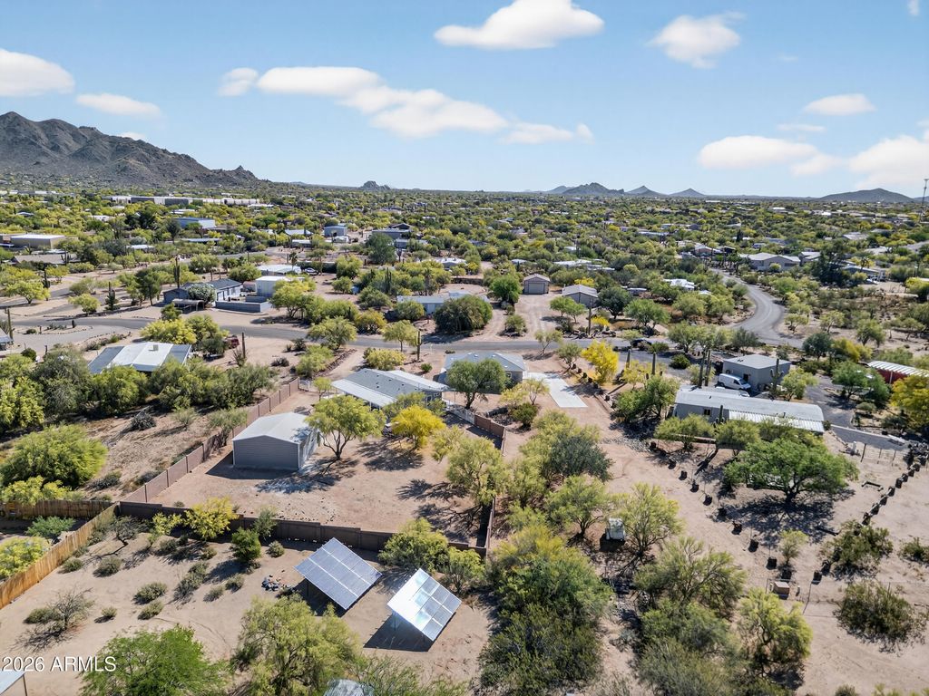 Image 42 of property listing at 4837 E SMOKEHOUSE Trail, Cave Creek, AZ 85331